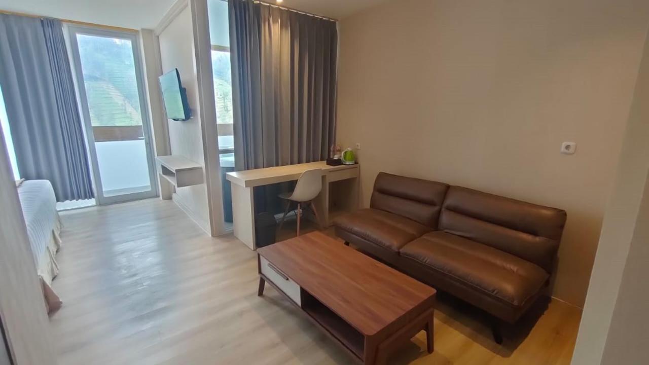Hotel Lereng Bromo Пасуруан Екстериор снимка