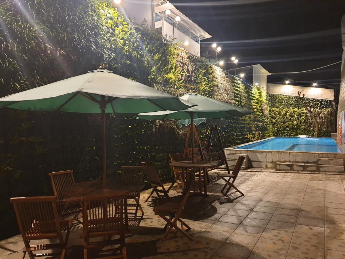 Hotel Lereng Bromo Пасуруан Екстериор снимка